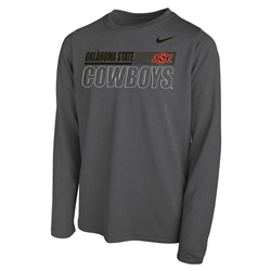 the nike tee athletic cut long sleeve